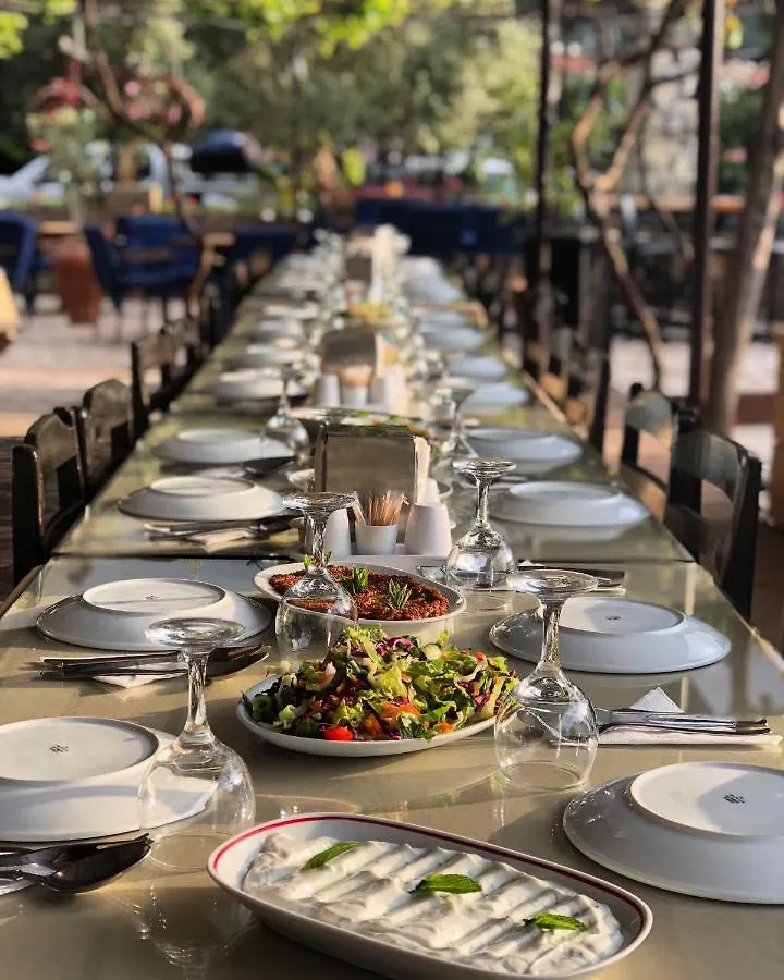 Native Hotel Ovacık 0*,  Türkiye